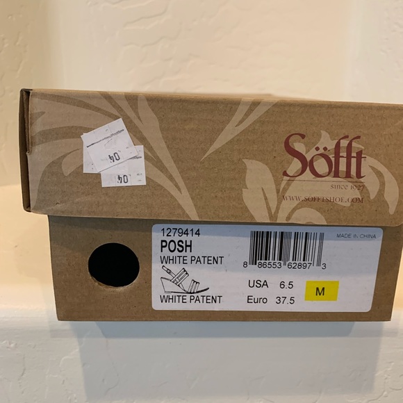 Sofft white patent sandals Size 6.5 - Picture 7 of 7